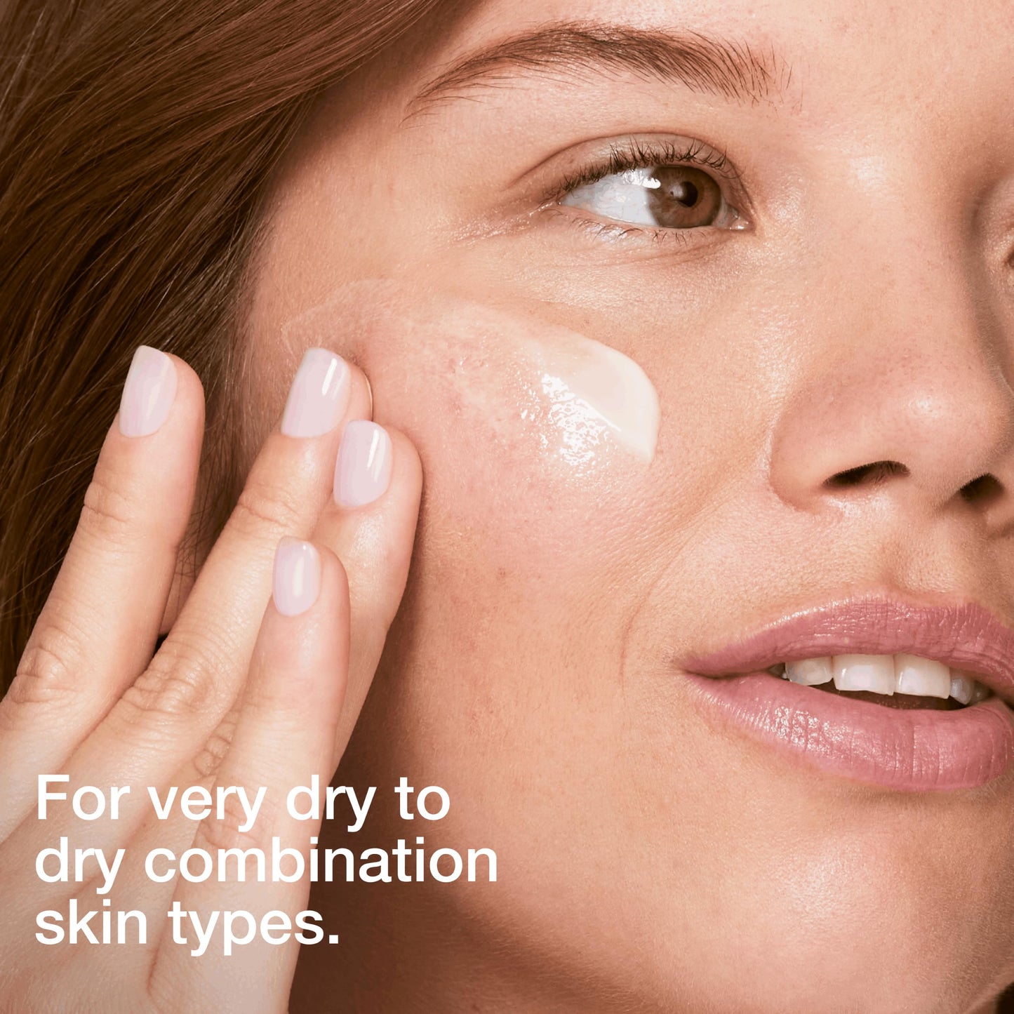 Clinique Dramatically Different Moisturizing Lotion+ | Hydrating Face Mositurizer With Glycerin and Urea | Strengthens Skin Barrier | Step 3 in 3-Step Skin Care Routine, 4.2 Fl Oz