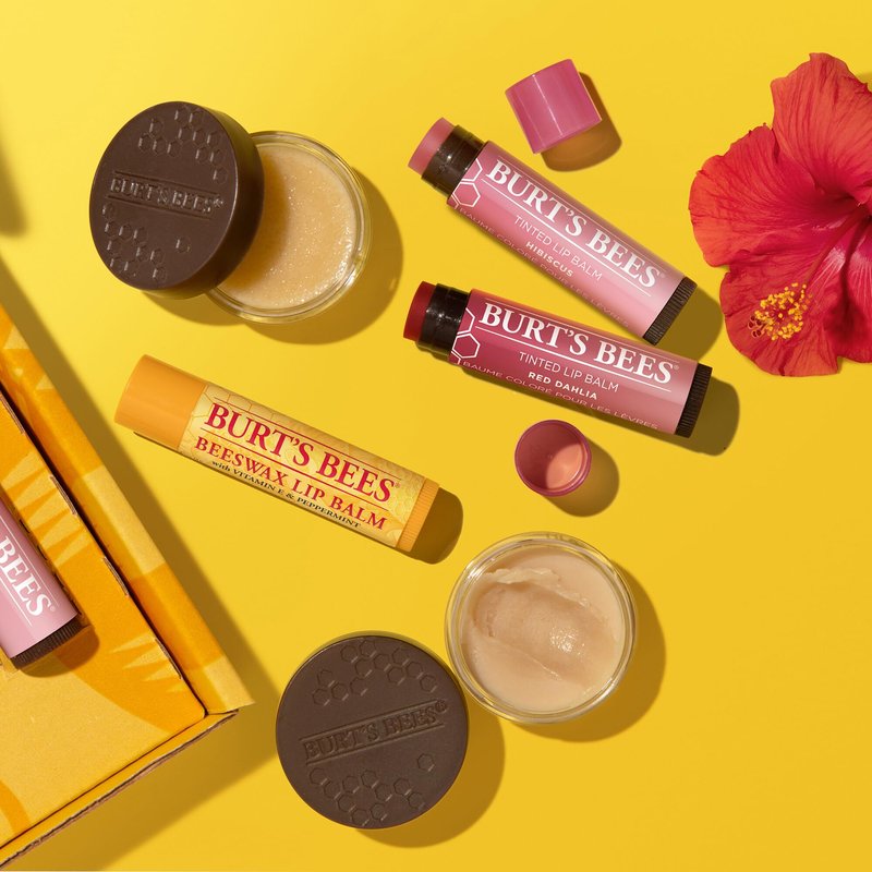 Burt's Bees Lip Care & Color Gifts Kit - Original Beeswax Moisturizing Lip Balm, Hibiscus & Red Dahlia Tinted Stain + Balm Duos, Conditioning Scrub & Overnight Sleeping Mask Exfoliator