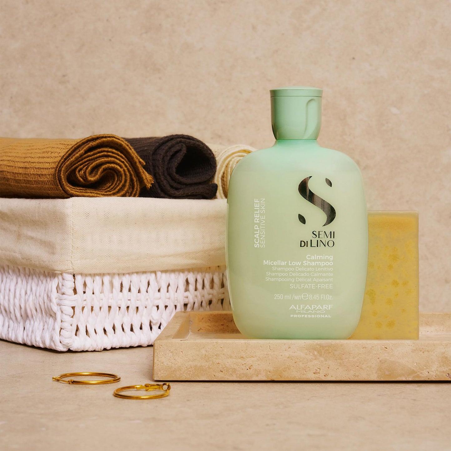 Alfaparf Milano Semi Di Lino Scalp Relief Low Shampoo for Sensitive Skin - Sulfate Free Shampoo - Soothes, Brings Comfort and Hydrates - Itch Relief - Professional Salon Quality