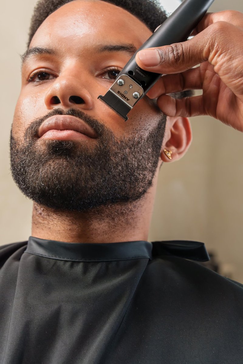 Andis 562888 Slimline Pro II Cordless Beard and Hair Trimmer, Lithium-Ion, 4 Attachment Combs, Lightweight, Powerful Motor, Black