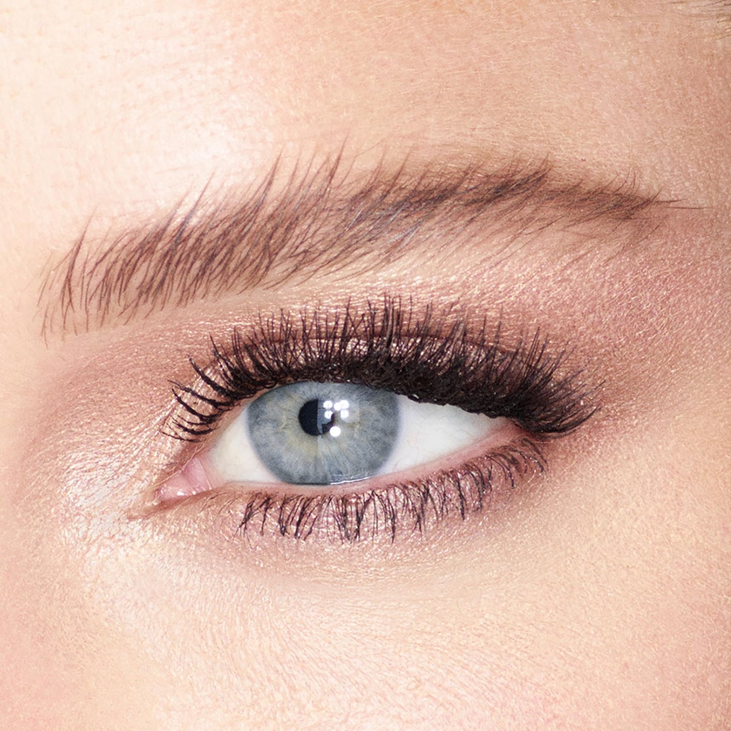 Charlotte Tilbury Eyes to Mesmerize Cream Eyeshadow - Long-Lasting Single Eyeshadow - Water-Infused Metallic Formula with Vitamin E for Crease-Resistant Wear - Champagne (Jean)