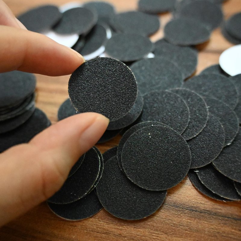 100 PCS Self-Adhesive Sandpaper Discs,Replacement Pedicure Sanding Paper Disc Pads for Electric Foot File Manicure Pedicure Callus Remover (#180 Grit)