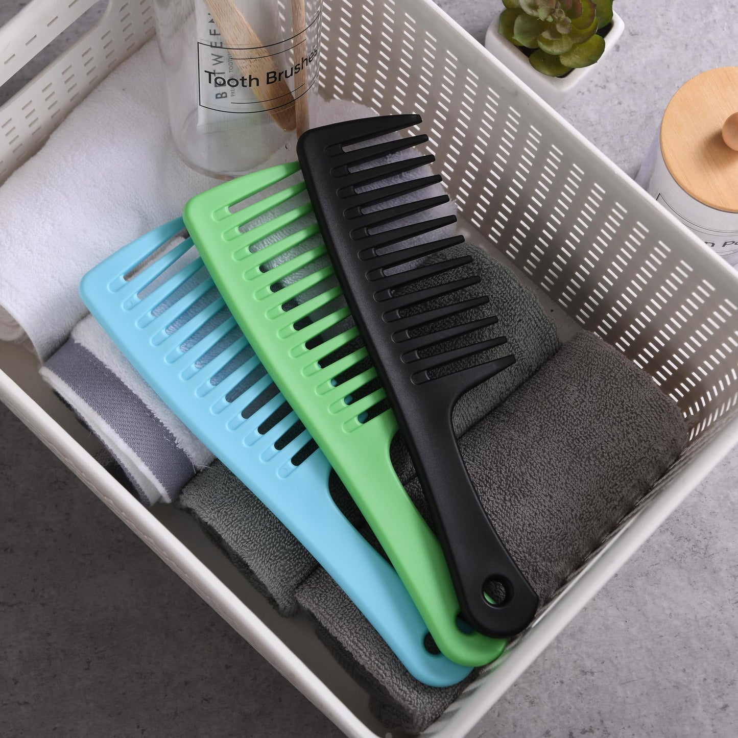 Wide Tooth comb, Large Detangling Comb for Women and Men, Durable Styling Brush for Curly, Long, Wet Hair Types - Professional Hair Care.