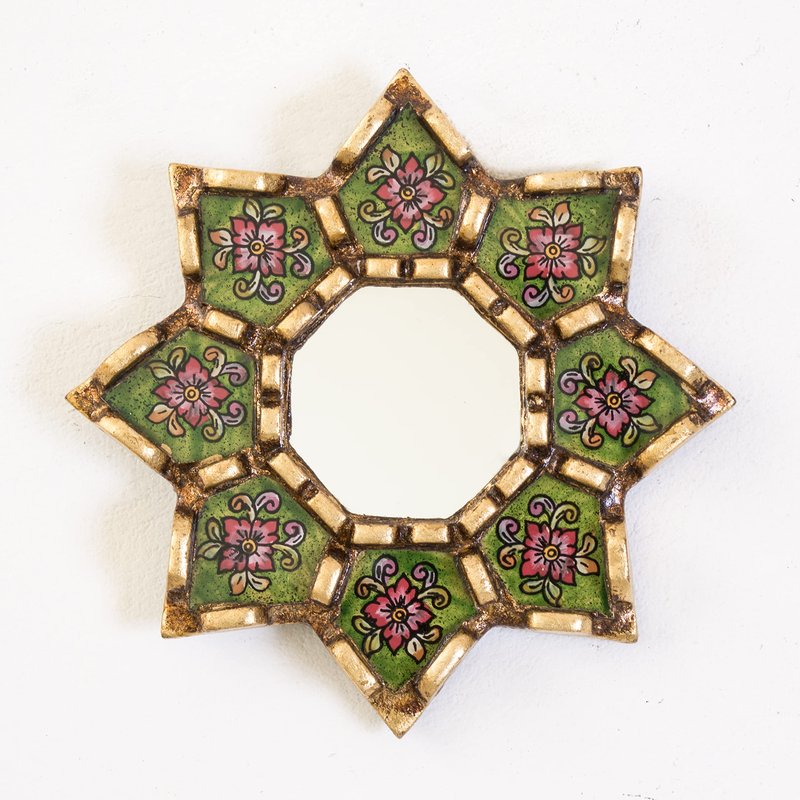 DecorContreras Green Round Wall Mirror – Peruvian Handmade Reverse Painted Glass - Small Decorative Boho Mirror for Living Room - Artisan Peruvian Wall Decor