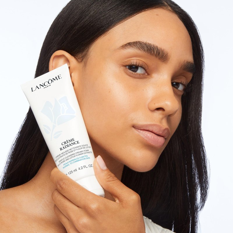 UV Expert Defense SPF 50+ Discovery Set - With Mini Crème Radiance Cleanser 1.7 Fl oz and Mini Clarifique Pro-Solution Brightening Serum 0.22 Fl oz.
