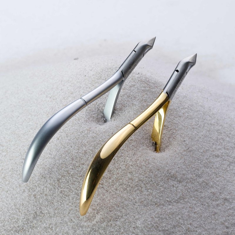 NGHIA Premium Cuticle Nipper - D-05V Jaw 16 (Stainless Steel) - Professional Nail Tools