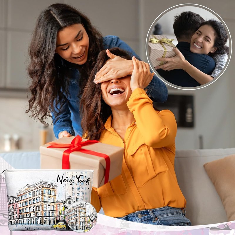 New York Souvenirs - 36-Piece City Cosmetic Bag Set | Makeup Mirrors & Gifts for Friends & Sisters