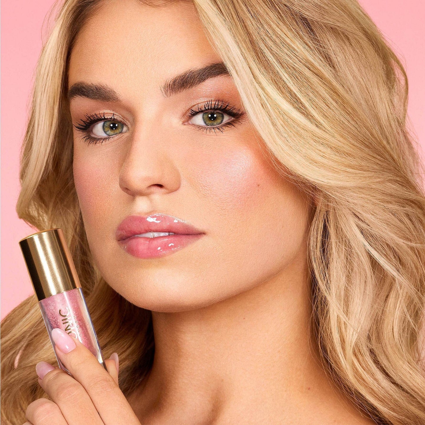 ICONIC LONDON Lustre Lip Oil | Non Sticky, Moisturizing and High Shine Lip Oil, Containing Vitamin C and Hyaluronic Acid, Cruelty Free, Vegan Makeup, Sugar Mama (Pink), 6 mL/ 0.2 Fl Oz