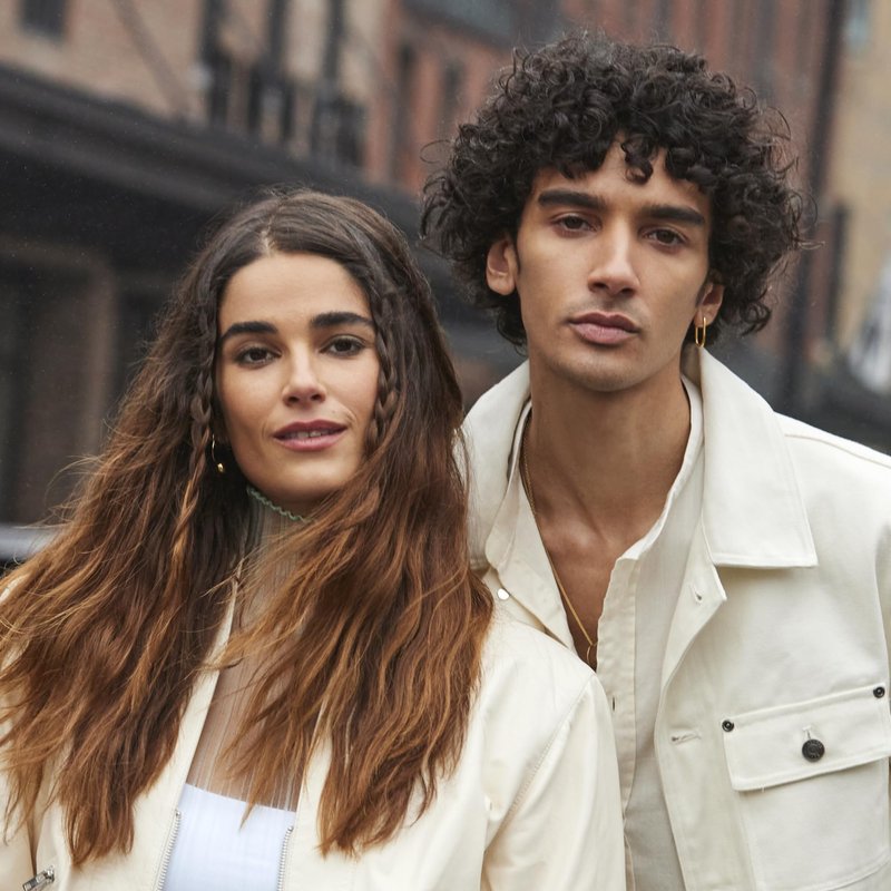 Bumble and bumble. Seaweed Hydrating Conditioner | For Daily Use | Adds Lightweight Moisture | Smooths and Reduces Frizz | For Fine to Medium Curly, Wavy, Straight Hair |Standard Size 6.7 Fl Oz
