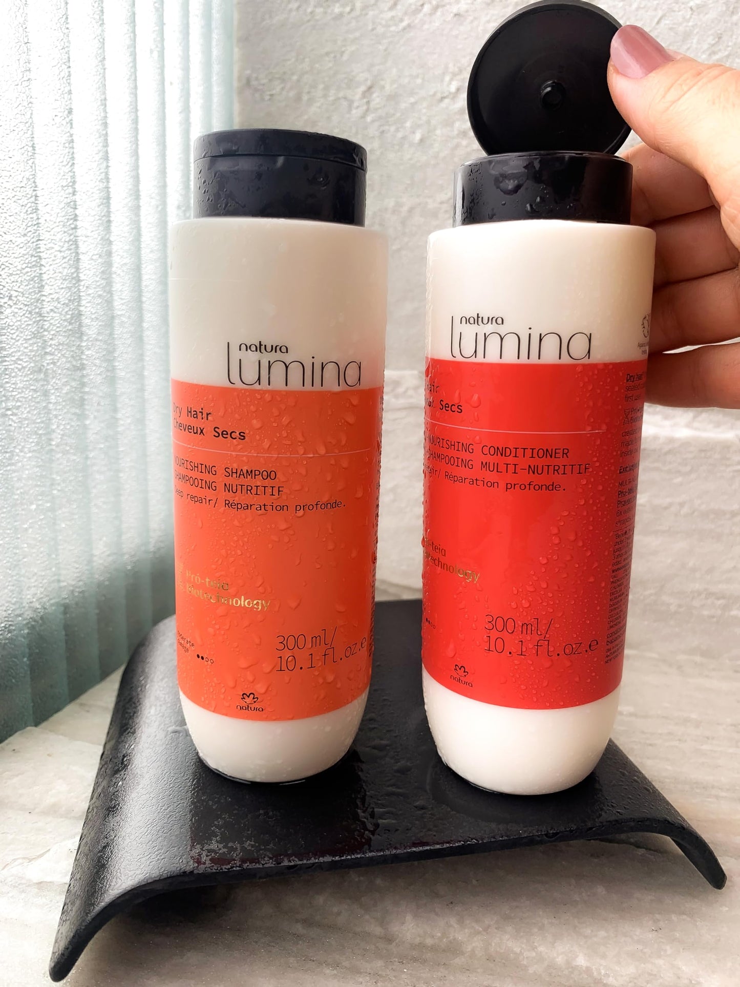 natura - Lumina Dry Hair Multi-Nourishing Conditioner - Moisturize, Hydrate, & Strengthen Hair - Reduce Frizz - Vegan Hair Care - Brazilian Beauty Secrets - Personal & Self Care - 10.1 fl oz (300ml)