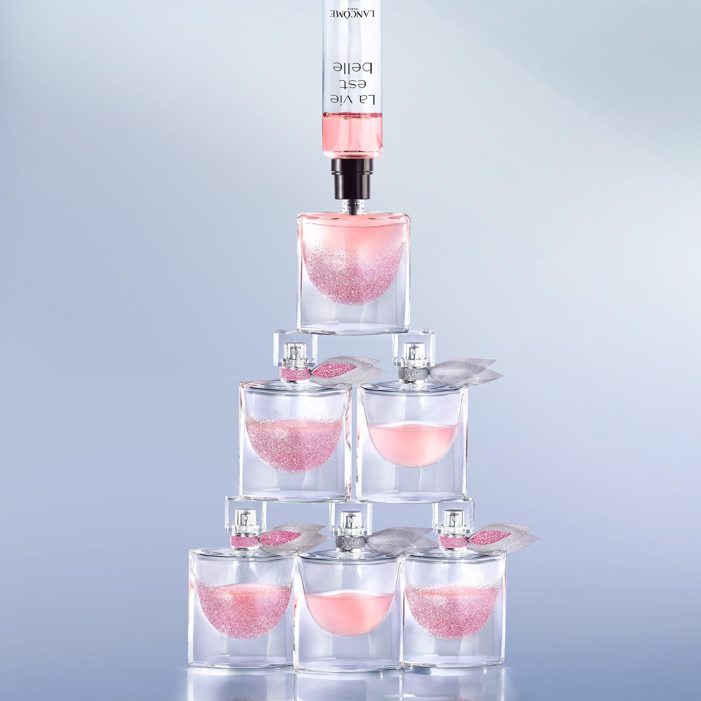 Lancôme La Vie Est Belle Eau de Parfum Collector's Edition - Long Lasting Fragrance with Notes of Iris, Earthy Patchouli, Warm Vanilla & Spun Sugar - Floral & Sweet Women's Perfume, 1.7 Fl Oz