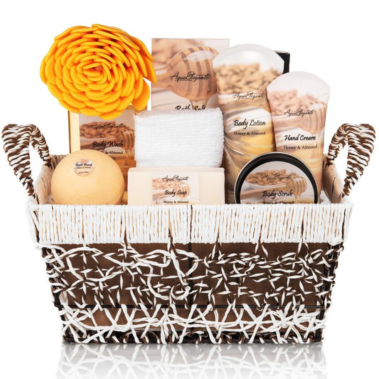 Aqua Elegante Bath Basket For Women - Deluxe Spa Set with Wash, Bubble Bath, Lotion, Salts, Body Scrub, Towel, Shower Puff, Bathbombs, Reusable Basket, Gifts for Mom, Wife, Her - Honey & Almond