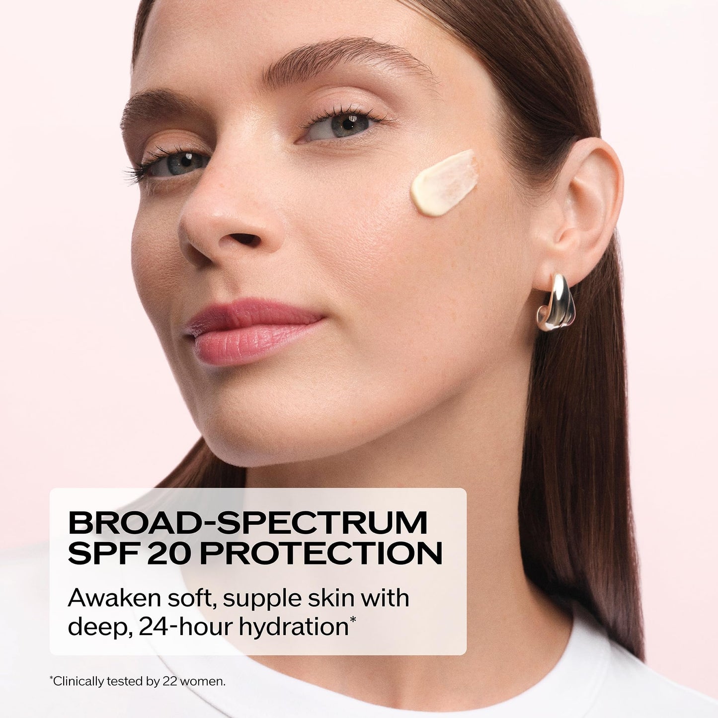 Shiseido Essential Energy Hydrating Day Cream Broad Spectrum SPF 20 - 50 mL - Visibly Reduces the Look of Pores & Fine Lines - With Hyaluronic Acid - 24-Hour Hydration - All Skin Types