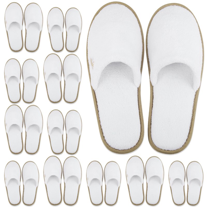BERGMAN KELLY Spa Slippers, Closed Toe (Medium & Large, 12 Pairs, White + Cocoa Trim), Disposable Indoor Hotel Slippers for Men and Women, Fluffy Coral Fleece, Deluxe Padded Sole for Extra Comfort