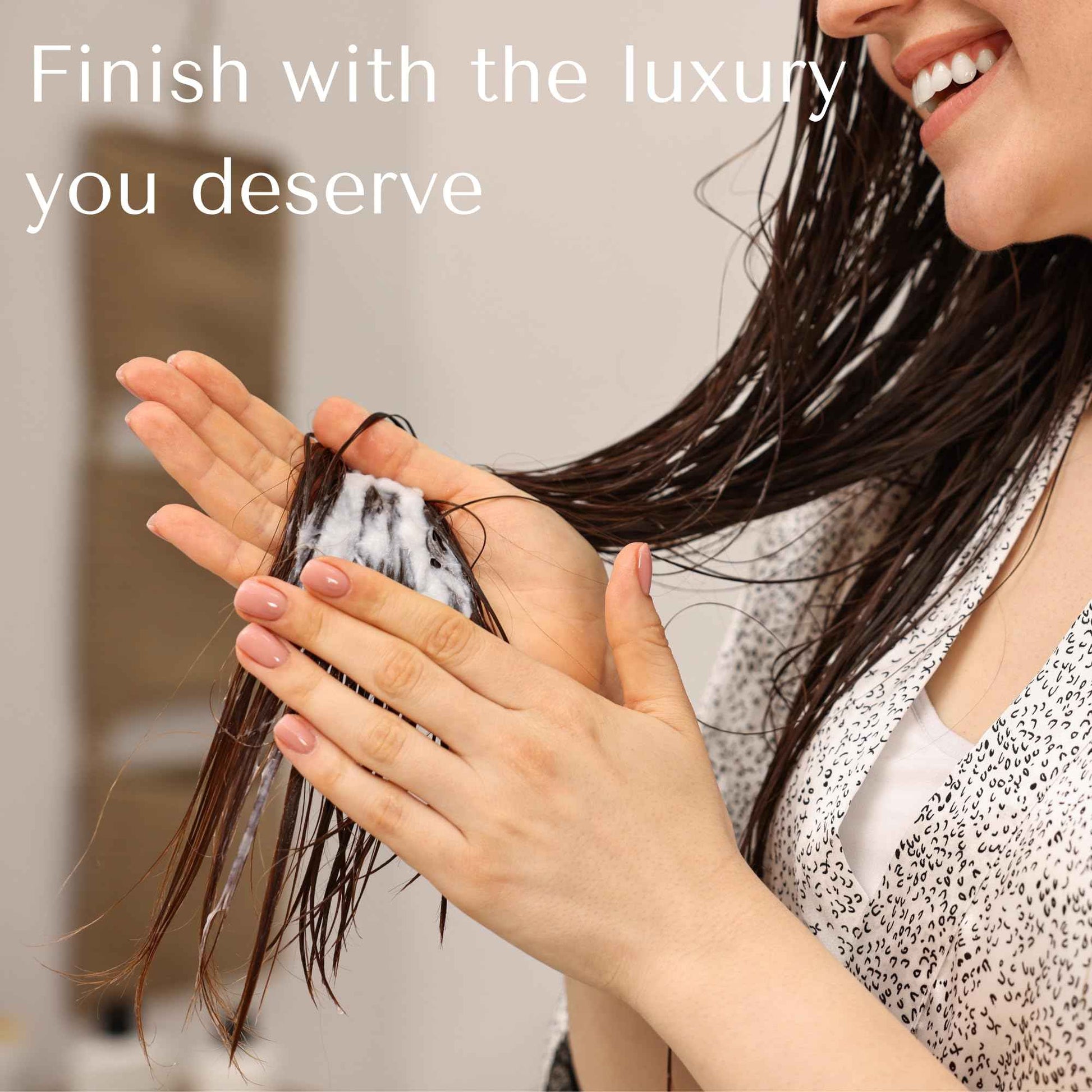 Haircare gift set for Xmas, Valentine's day, Mother's day, Birthday. No artificial fragrance, fulfates and silicones free, natural ingredients, color safe, cinnamon scent