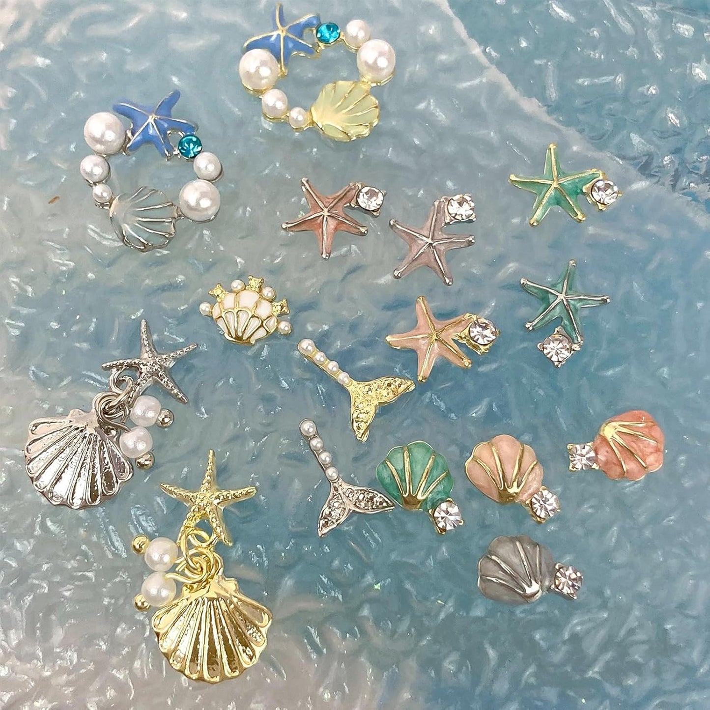 3D Summer Beach Nail Charms - 32PCS Ocean Theme Rhinestones & Shells for DIY Manicure Decor | Perfect for Nail Art Designs