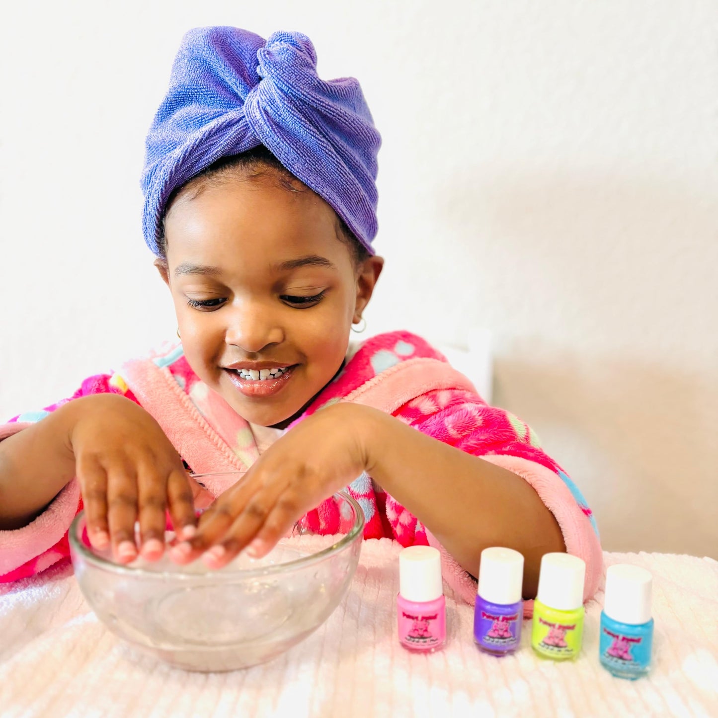 PIGGY PAINT 100% Non-toxic Girls Nail Polish - Safe, Chemical Free Low Odor for Kids, Funny Bunny