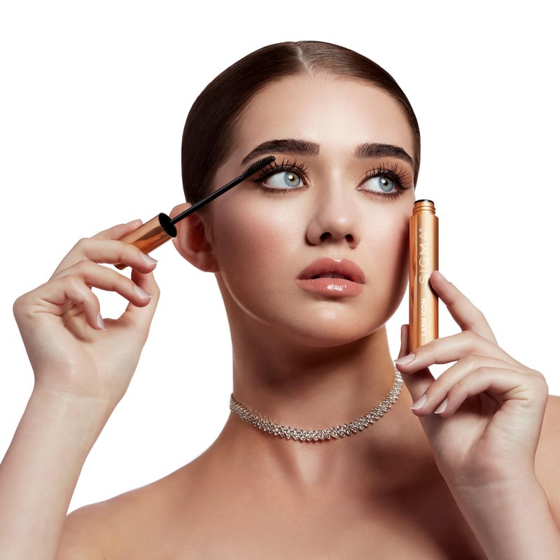 Sigma Beauty Lash Icon Lengthening & Volumizing Tubing Mascara (Black) — Smudge Resistant Mascara with Curved Wand, Lightweight Buildable Formula for Defined, Lifted Lashes and All Day Wear