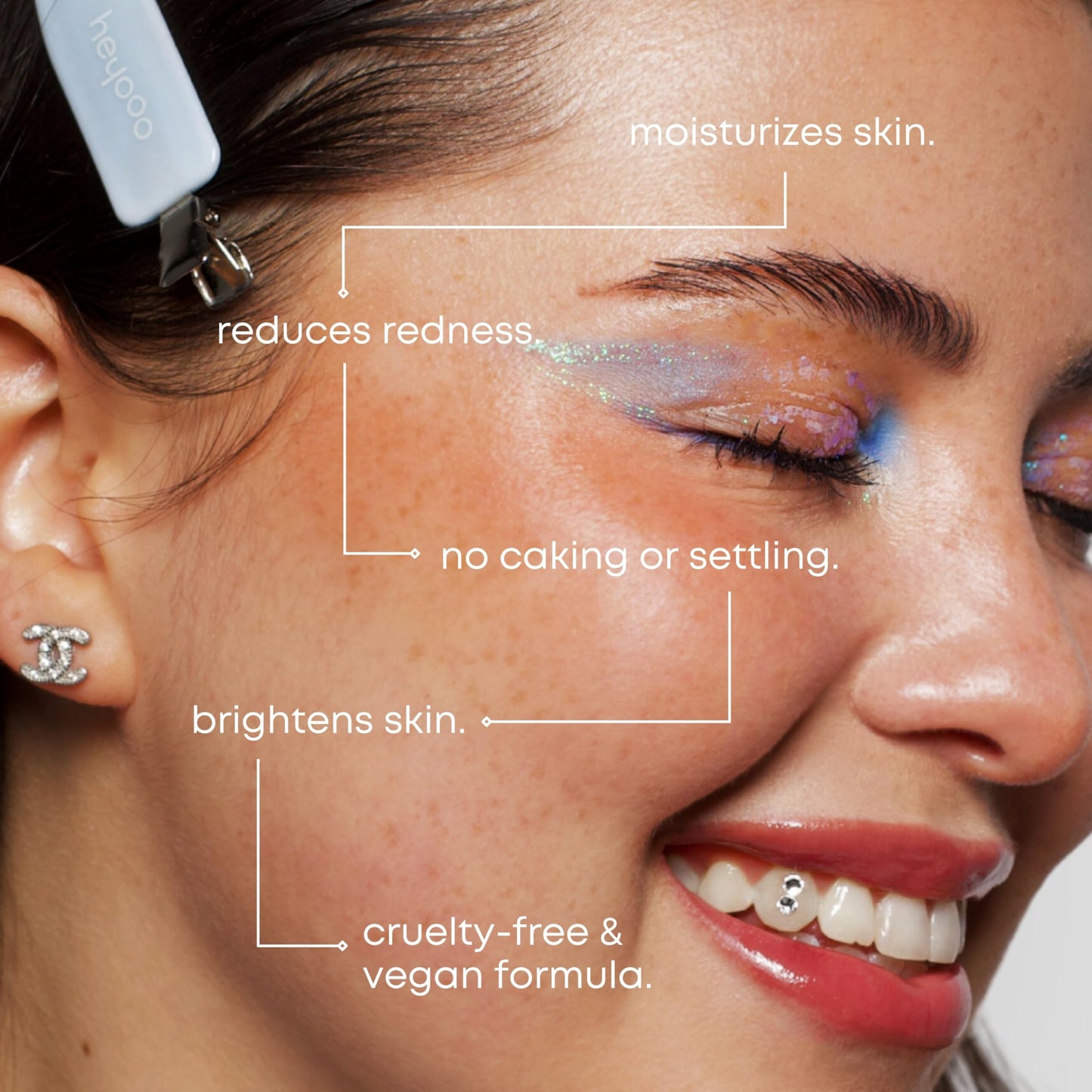 Heyooo Natural Glow Foundation - Light to Medium Coverage Cushion Foundation with Hyaluronic Acid & Tea Tree Extract - Vegan, Cruelty-Free Cream - K Beauty - 15g/0.52oz - Desert Sand