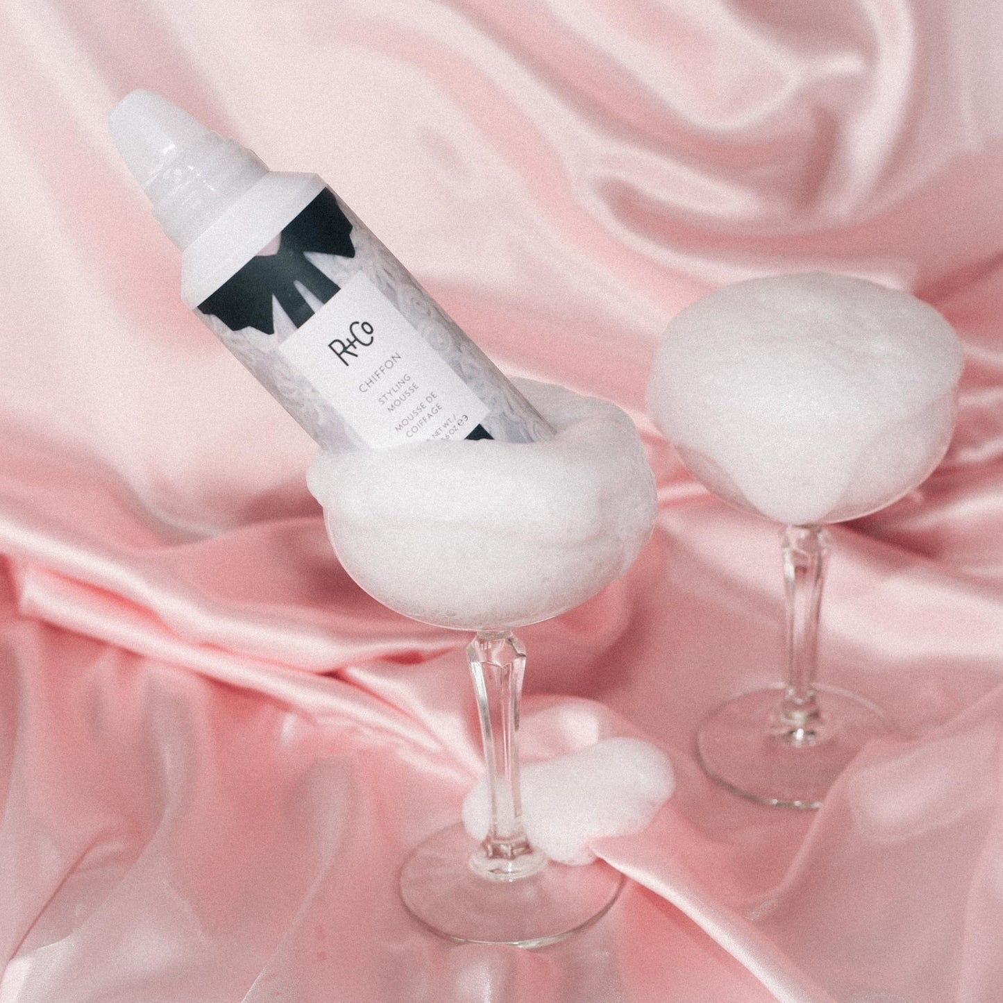 R+Co Chiffon Styling Mousse 165 ml / 5.6 oz