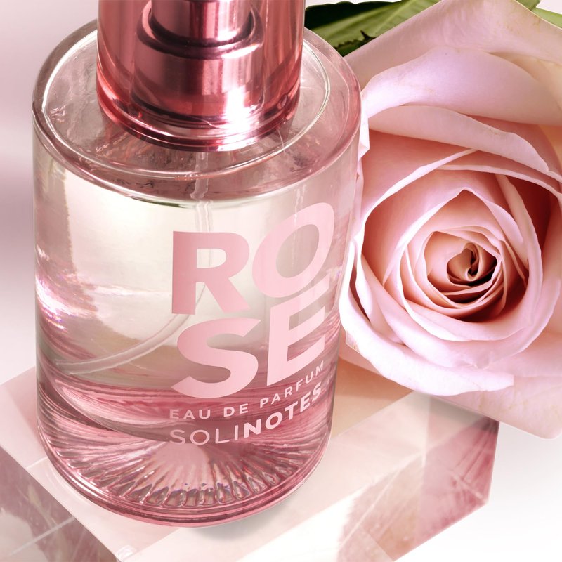 Solinotes Rose Eau de Parfum for Women & Men, Elegant Pink Blush Floral Perfume with Rose, Peony & Soft Musk, Long-Lasting Fragrance, Vegan, Made in France, 1.7 Fl Oz / 50 ml