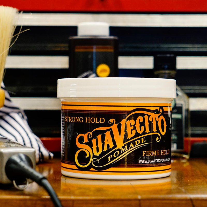 Suavecito Strong Hold Hair Pomade For Men, 32 oz - Medium Shine Water Based Wax Like Flake Free Hair Gel - Easy To Wash Out - All Day Hold For All Hair Styles
