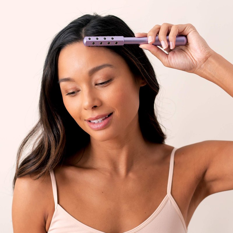 Plum Beauty Uplifting Facial Roller, Massaging Stones revive Skin, Face Massager Beauty Roller, Skincare Wand for Skin Tightening & Firming