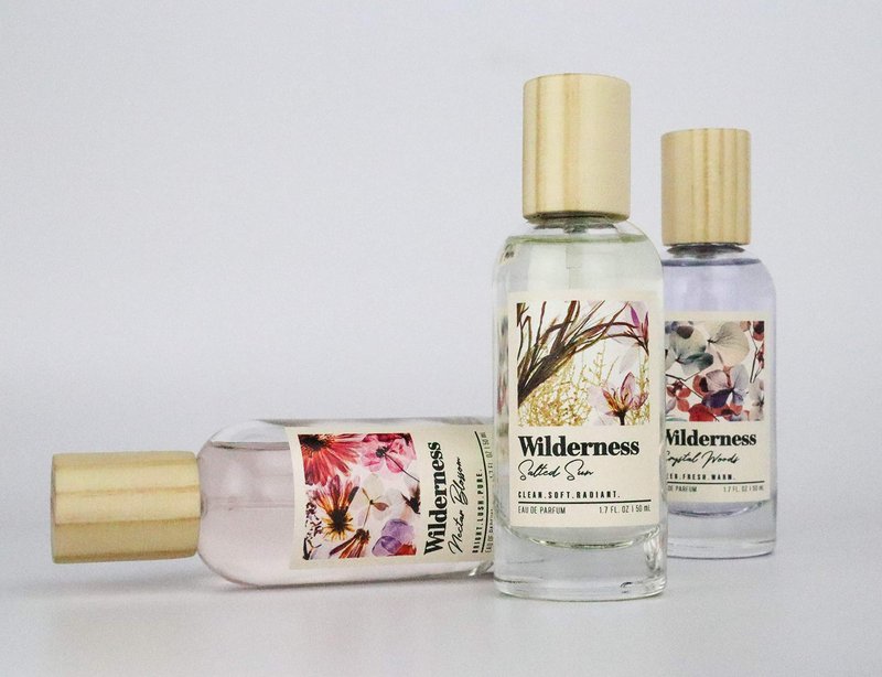 Tru Fragrance Beauty Wilderness Crystal Woods Eau de Parfum Spray- Fresh and Warm Floral Fragrance for Women - Featuring Notes of Eucalyptus Blooms, Jasmine Petals and Sheer Cedar