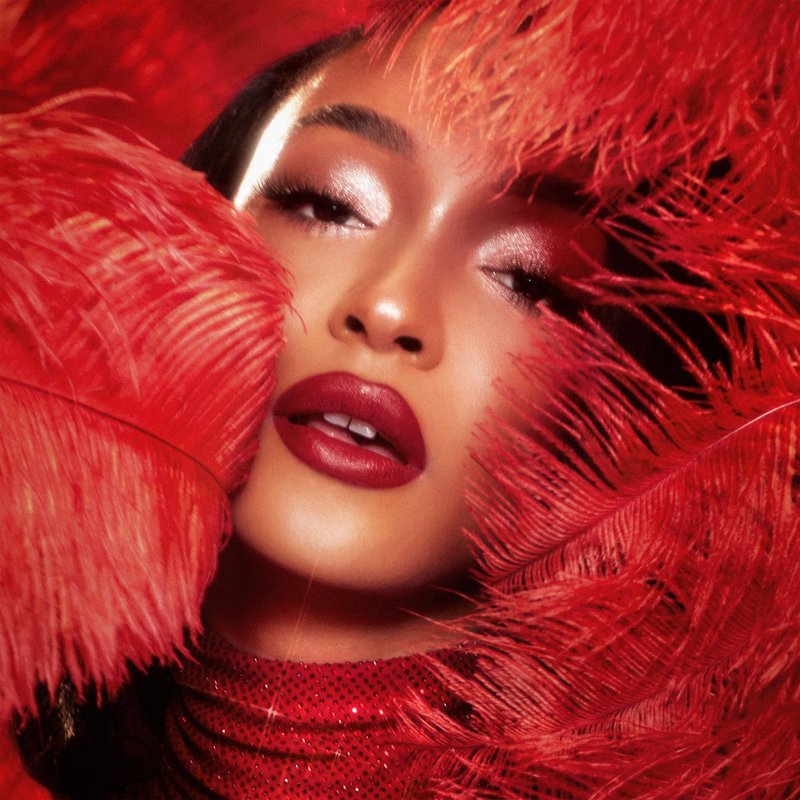 Charlotte Tilbury Matte Revolution Lipstick - Long Lasting, Matte Lipstick with Buildable Color & Lip-Loving Ingredients - Creamy, Easy to Blend Formula - Cinematic Red