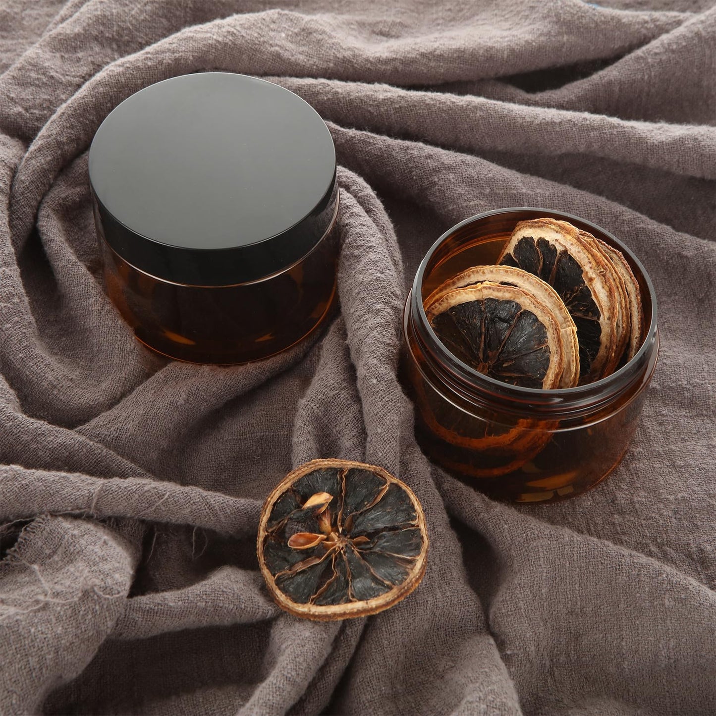 GBACHOOSE 40PCS Amber Plastic Container Jars with Lids and Labels, 4oz Empty Small Round Brown Cosmetic Containers, Leak Proof Container for Lotion, Cream, Powder, Gel and Beauty Products
