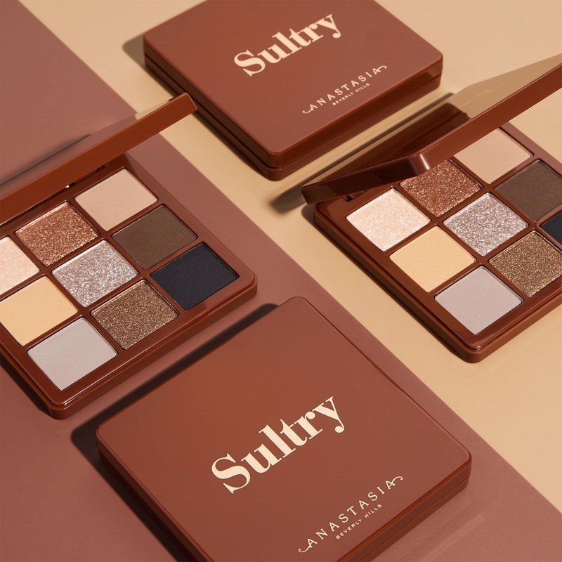 Anastasia Beverly Hills Mini Sultry Palette - High-Pigment Portable Artistry Palette featuring Sultry Metallic and Matte Cool-Toned Finishes