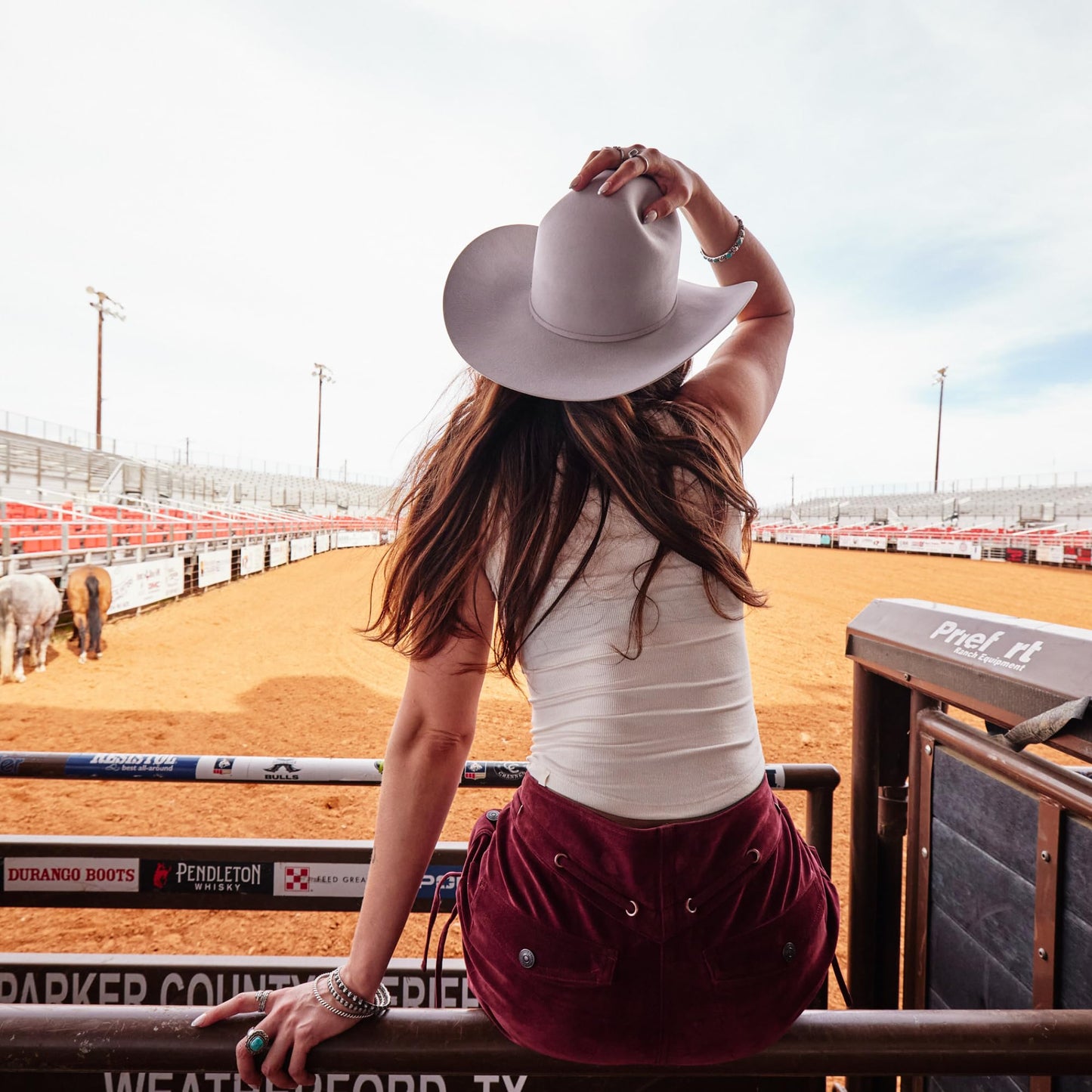 Tru Western Rodeo Soul Purse Spray