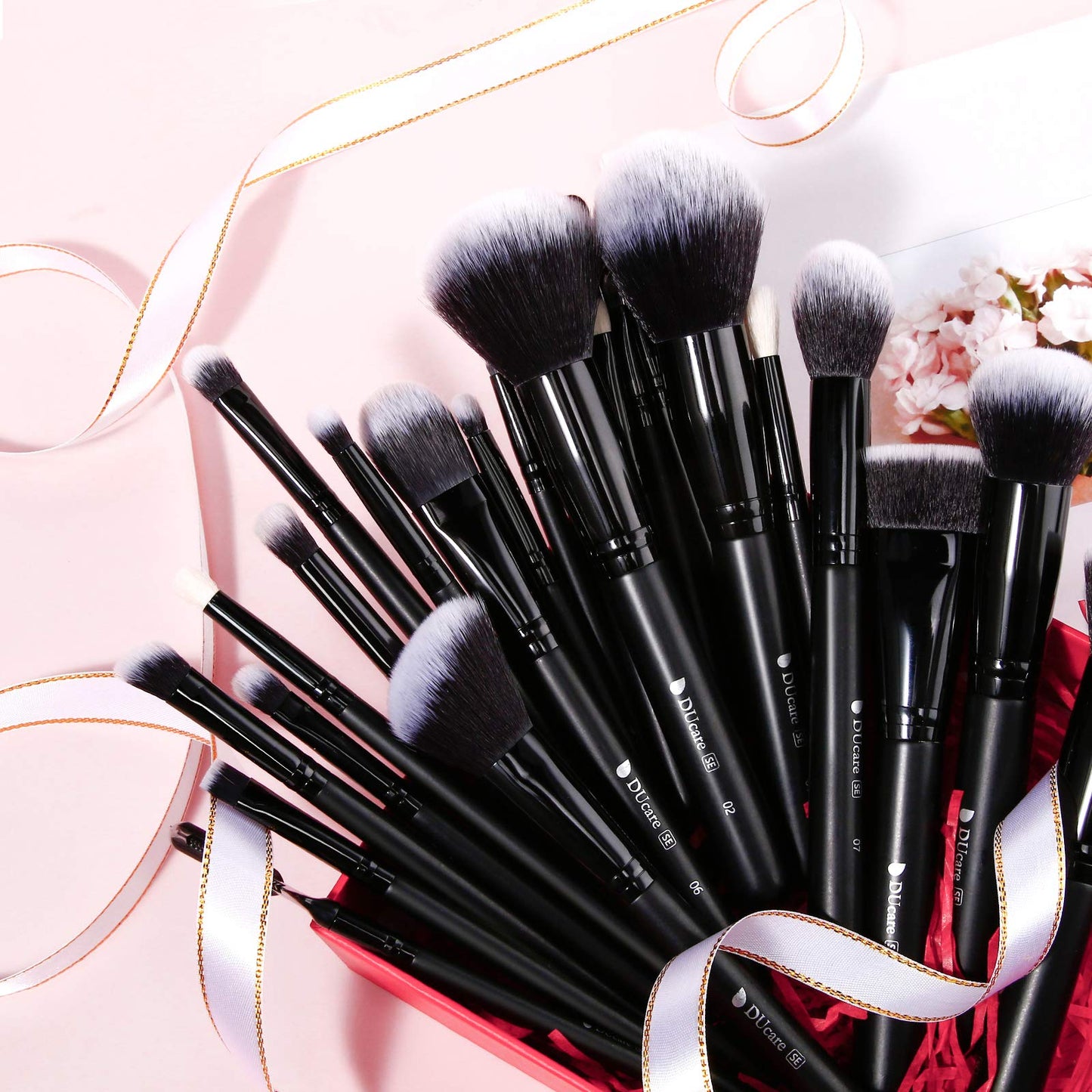 DUcare Professional Makeup Brushes +Makeup Blender Sponge