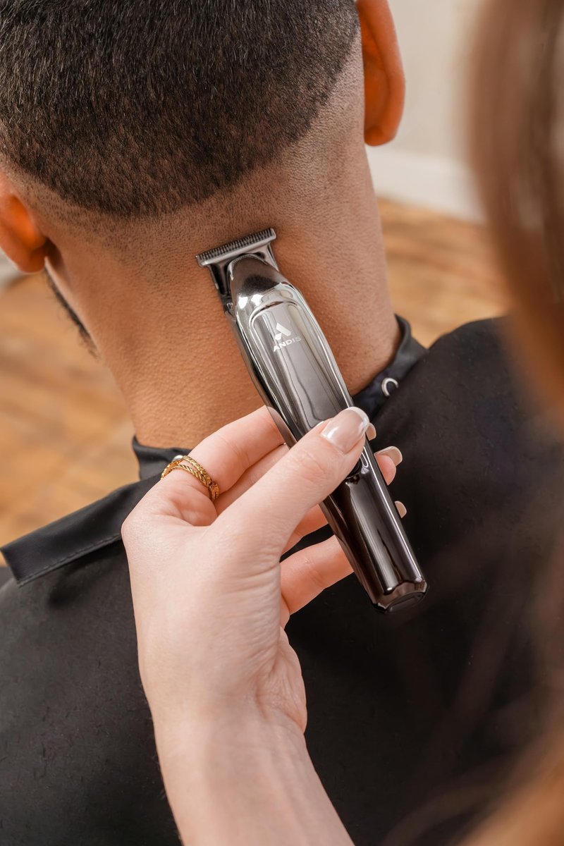 Andis 562888 Slimline Pro II Cordless Beard and Hair Trimmer, Lithium-Ion, 4 Attachment Combs, Lightweight, Powerful Motor, Black
