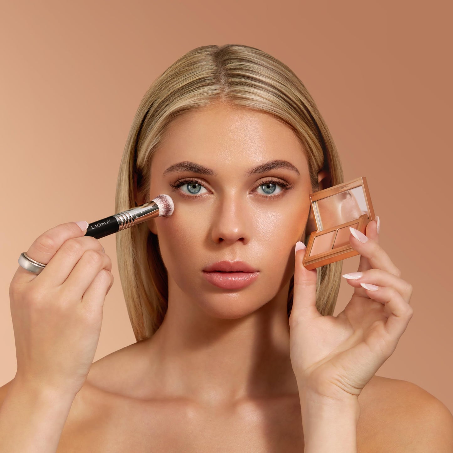 Sigma Beauty F26 Domed Concealer Brush — Under Eye Corrector, Ultra-Soft Dense Rounded Fibers, Waterproof Handle with SigmaAlloy Ferrule - Makeup Brush for Cream or Liquid
