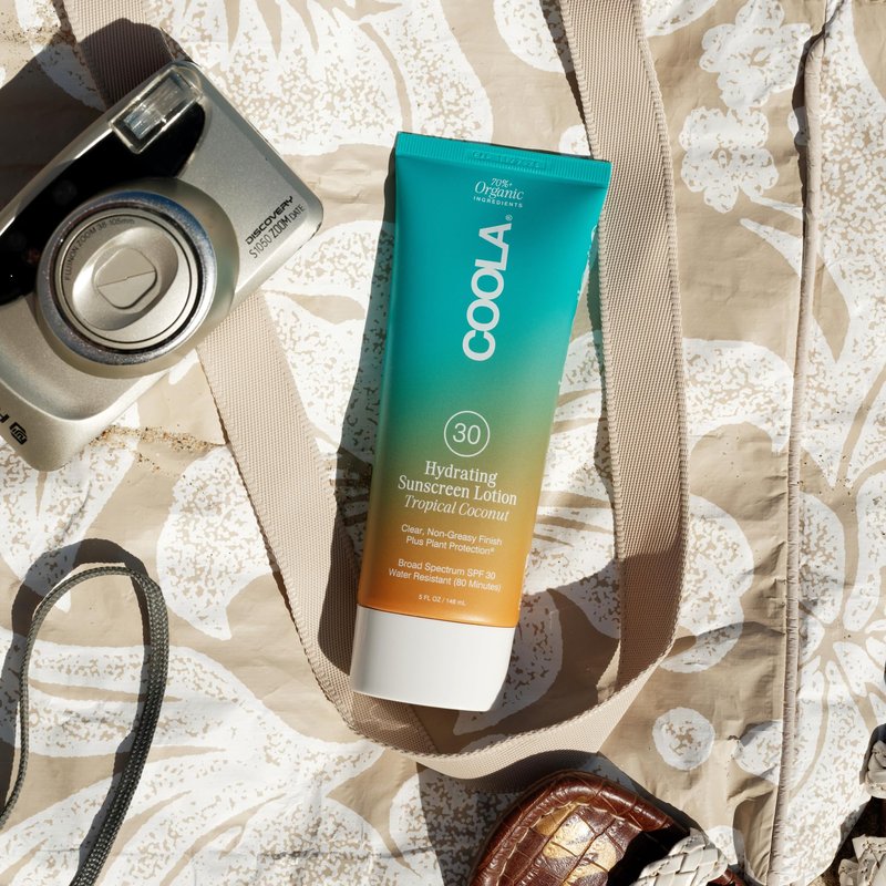 COOLA Organic Sunscreen SPF 30 Sunblock Body Lotion, Dermatologist Tested Skin Care For Daily Protection, Vegan And Gluten Free, Tropical Coconut, 5 Fl Oz