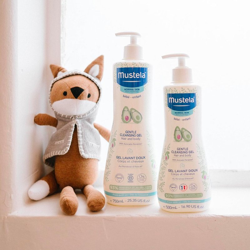 Mustela Baby Bath Time Gift Set | Natural Avocado Skin Care Essentials - Hydra Bebe Lotion & Gentle Cleansing Gel - 2 Items