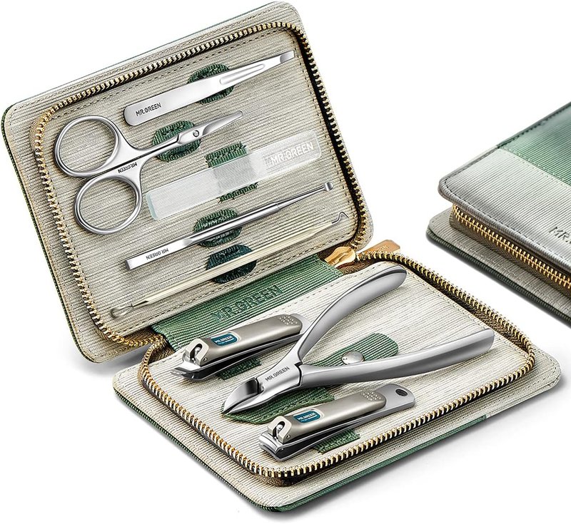 Manicure Set - Stainless Steel Nail Clipper & Pedicure Kit with PU Leather Case | Green