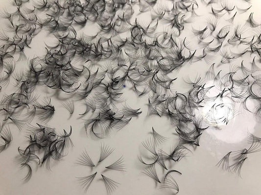 7D Premade Fan Lashes for Eyelash Extensions - C Curl & D Curl, 0.07 Thickness, Length 10mm-15mm