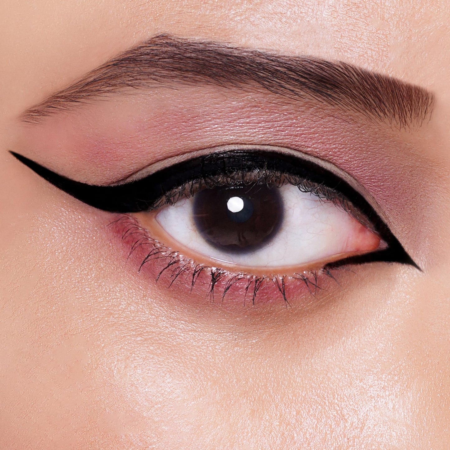 Colorbar All-Matte Eye Liner - Liquid Eyeliner with Innovative Applicator for Precision - Quick-Drying and High-Pigment - 001 Matte Black - 0.08 oz