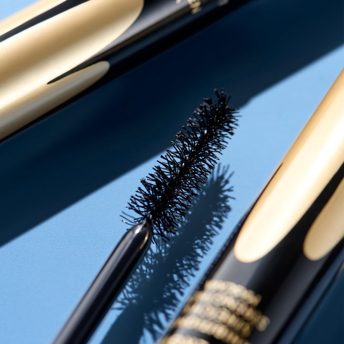 COVERGIRL Eye Enhancer Stretch & Strengthen Mascara 805 Black 0.3 fl oz (Packaging May Vary)