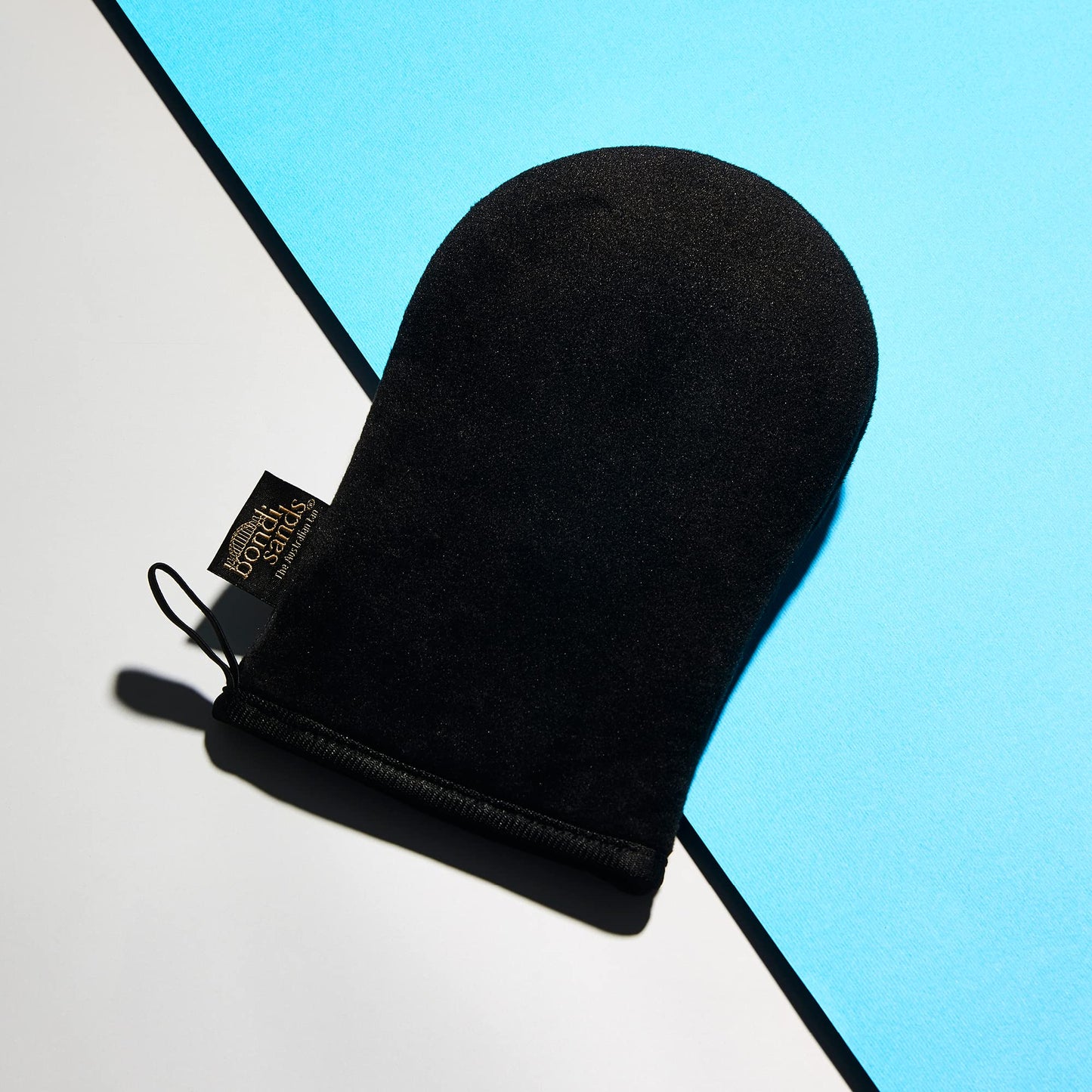 Bondi Sands Aero Dark Self Tanning Foam + Application Mitt | Includes Lightweight Sunless Foam + Reusable Mitt for a Flawless Finish ($35 Value)