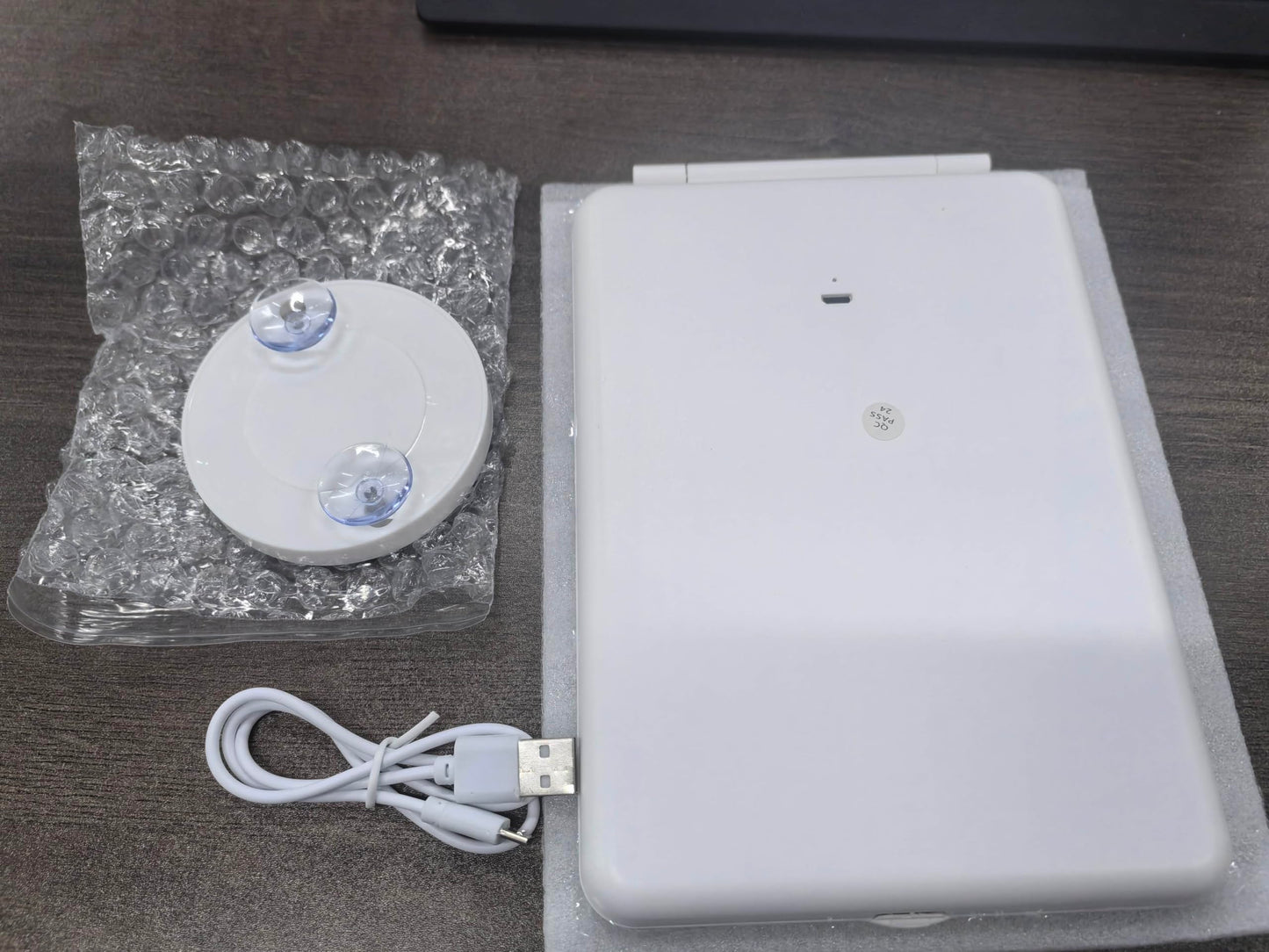 Desktop Folding Makeup Mirror LED Mirror with 10 Times Magnification
