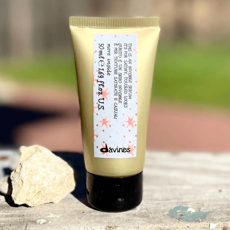Davines This Is An Invisible Serum, Light Hold Anti-Frizz & Satiny Look - Soft Texture & Separation - Creates Casual "Undone" Styles, Travel Size, 1.69 Fl Oz