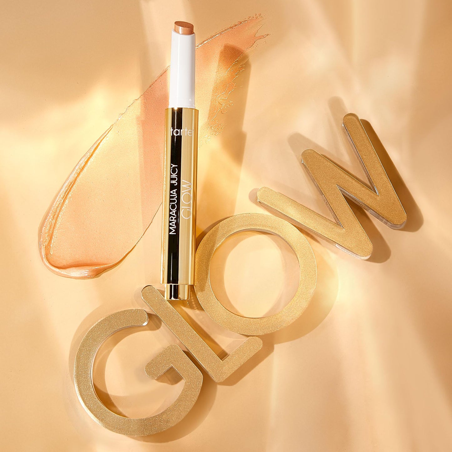 Tarte Maracuja Juicy Glow Highlight – Highlighter with Vitamin E to Hydrate, Blur appearance for a Smooth Buildable Glow & Luminous Radiant Finish, Vegan & Cruelty Free
