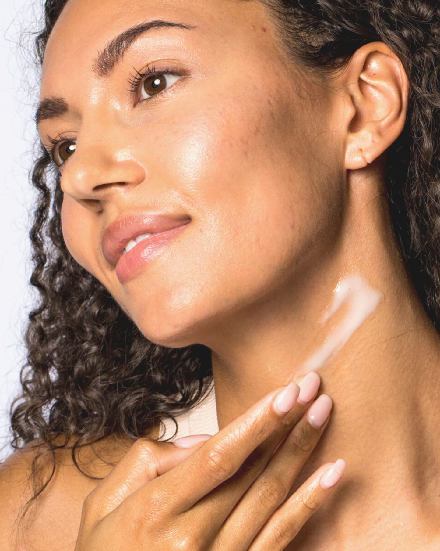 iS CLINICAL Moisturizing Complex, Face Moisturizer, Anti Blemish and Anti Aging Moisturizer, Hydrating Formula with Vitamin A