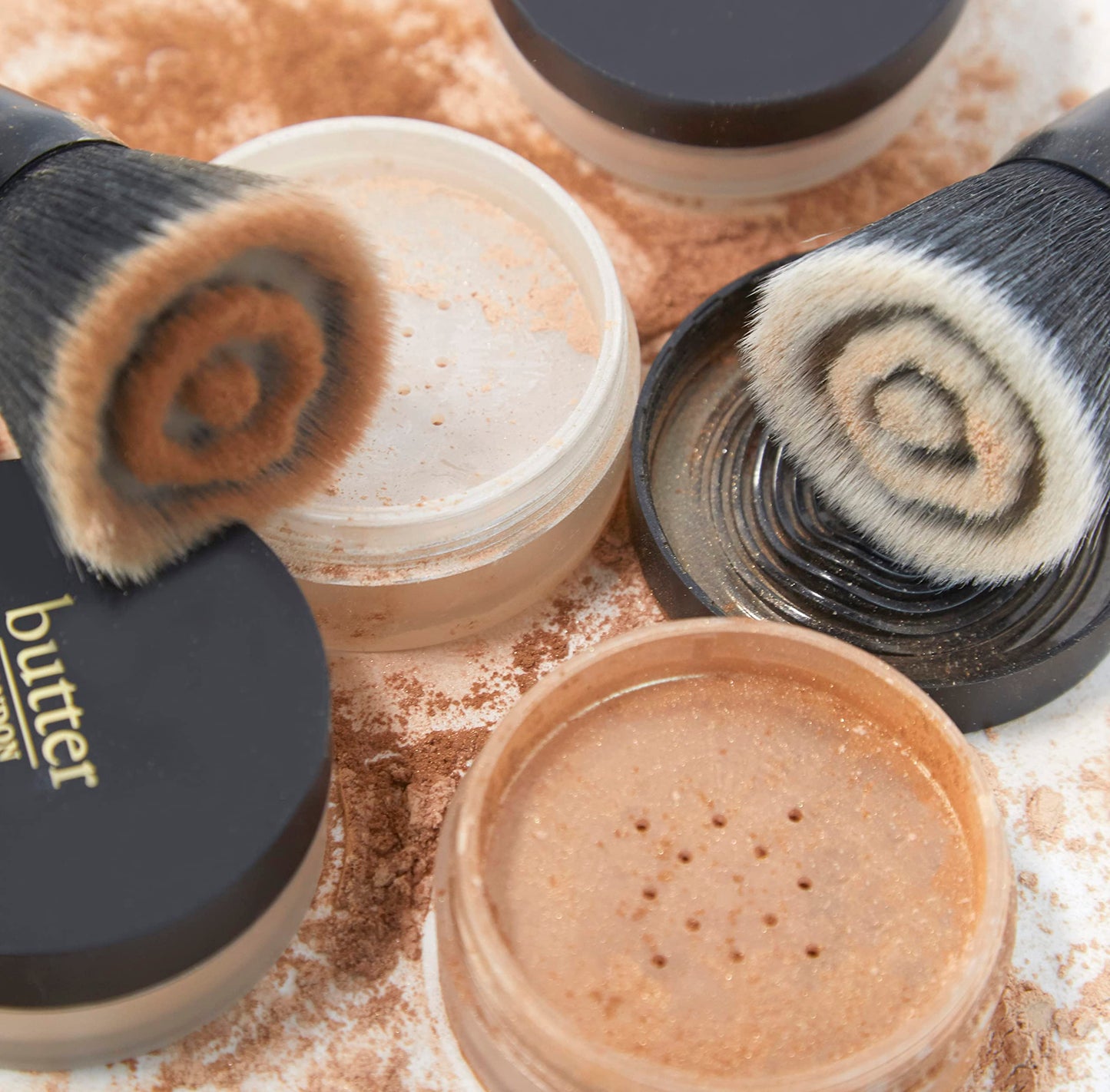 Butter London LumiMatte Finishing & Setting Powder Brush, 1 Count