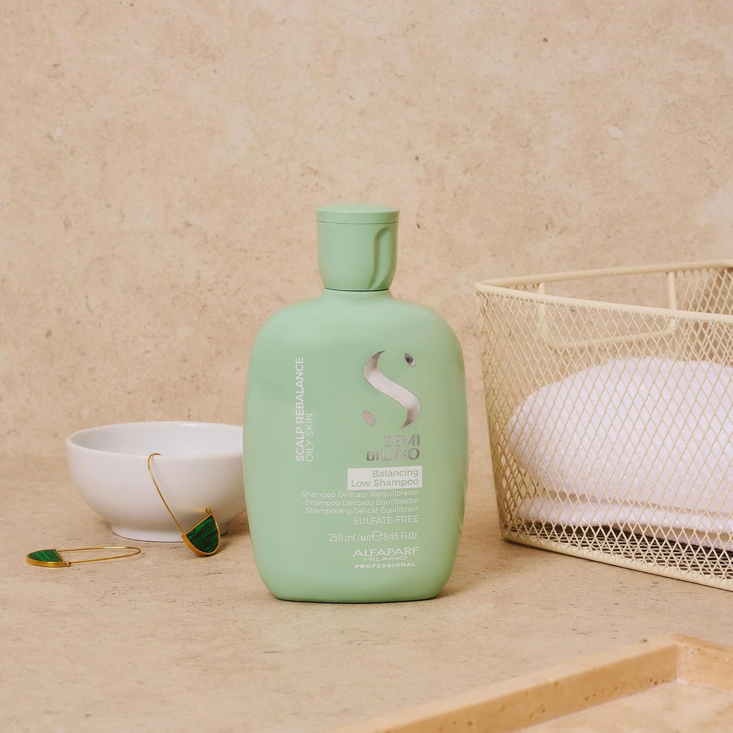 Alfaparf Milano Scalp Relief Low Shampoo - Sulfate-Free Formula for Sensitive Skin | Soothes Itching & Hydrates