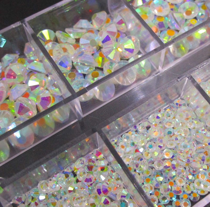 Lifextol Nails Rhinestones for Crafting 6sizes SS20 Rhinestones Flatback for Nails and Face with Tweezers and Picking Rhinestones Pen, 4000pc Kit A