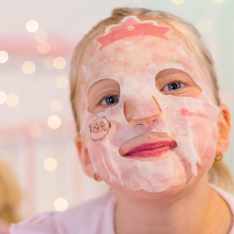 Puttisu Real Fruit Facial Mask Sheet for Kids, Children - Made with 100% Cotton, Moisturize, Sooths and Hydrates Skin (Aloe - Pack of 7)